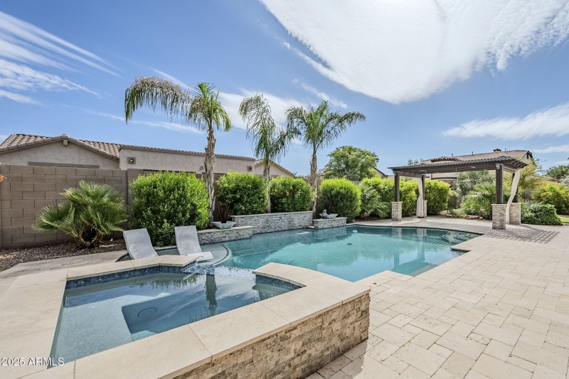 49-web-or-mls-186th-49