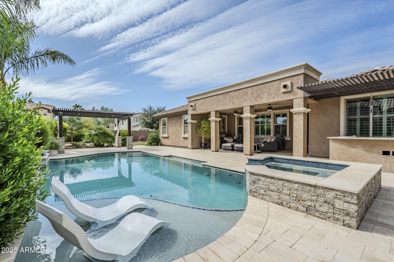 50-web-or-mls-186th-50