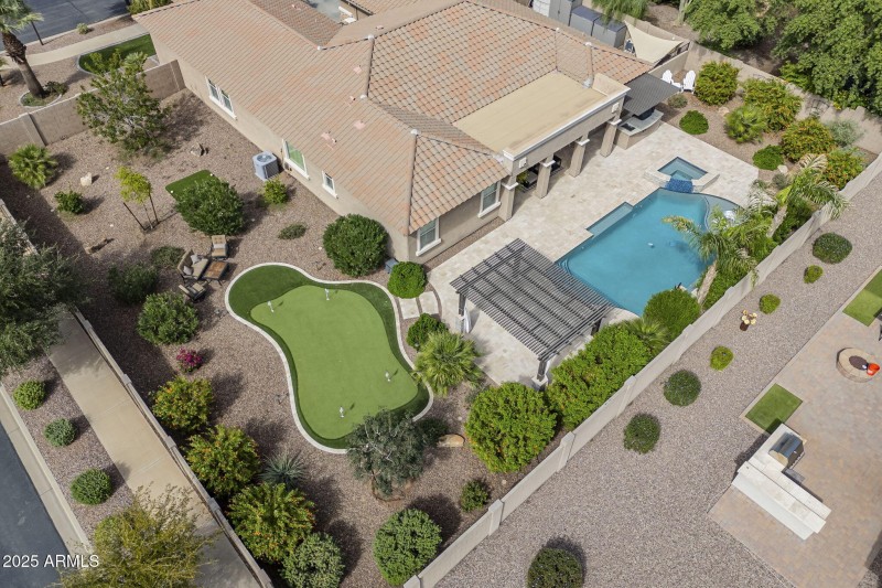 74-web-or-mls-186th - Aerial-10