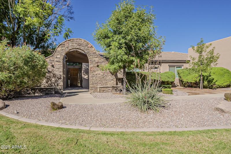 19-web-or-mls-Cloud Creek-6