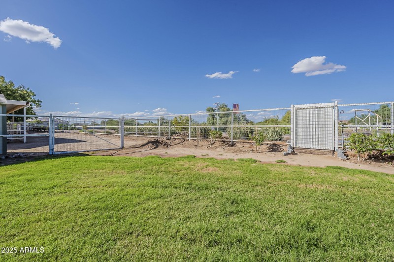 Gate to Queen Creek Path