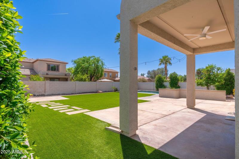 15659 W Meadowbrook Ave - 40