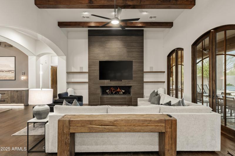 006_Great Room View from Kitchen