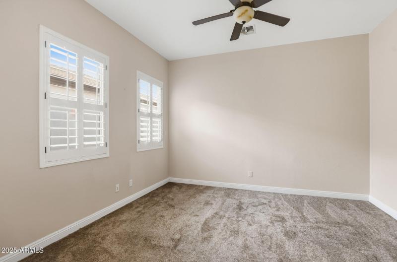 31-web-or-mls-25914 N 49th Ln Phoenix, A