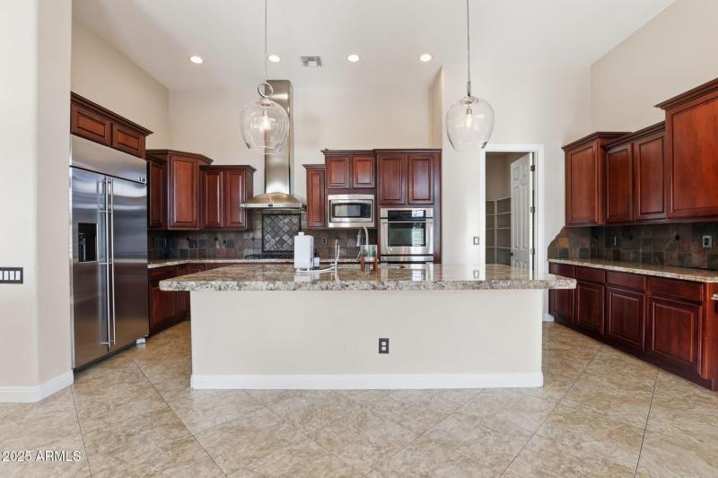 20-web-or-mls-25914 N 49th Ln Phoenix, A