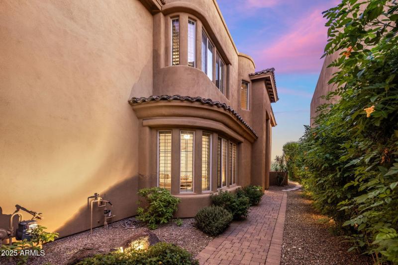 56-web-or-mls-D46A4579