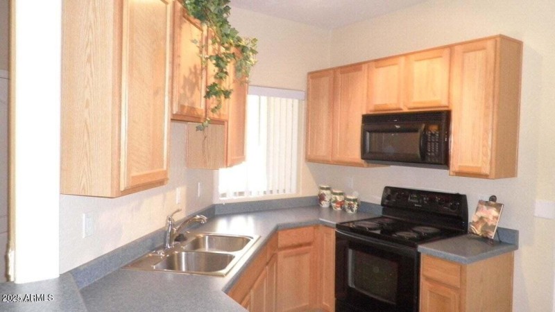 20220111195354503022000000-o