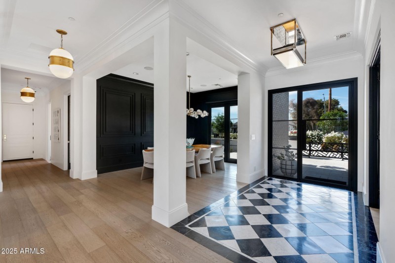 5-web-or-mls-3851-n-jokake-dr