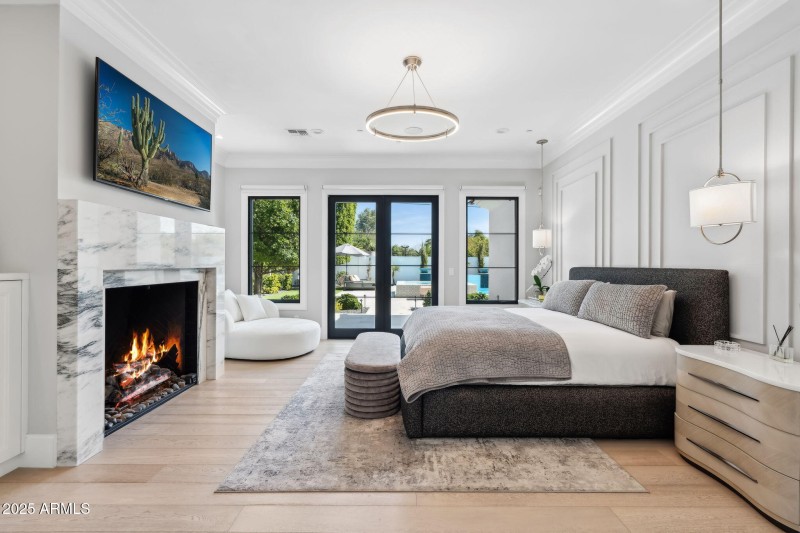 32-web-or-mls-3851-n-jokake-dr