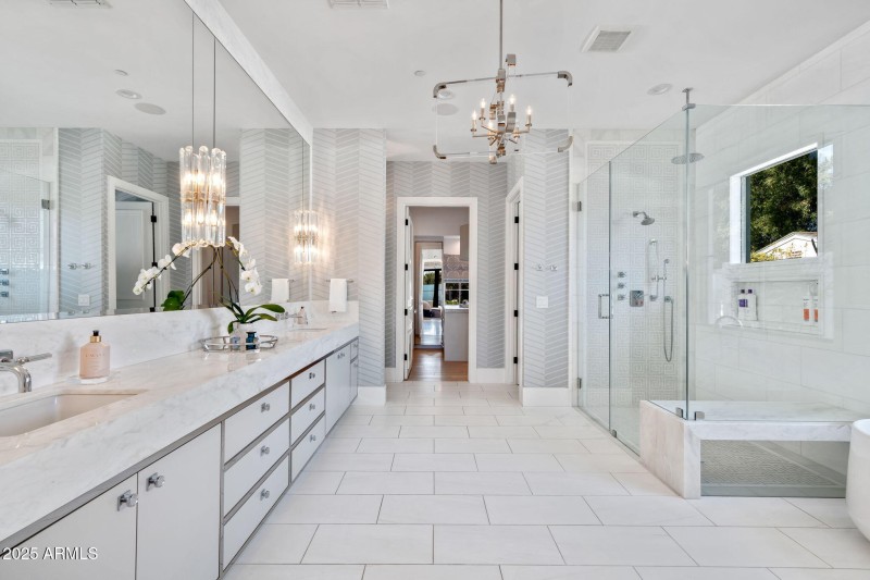 35-web-or-mls-3851-n-jokake-dr