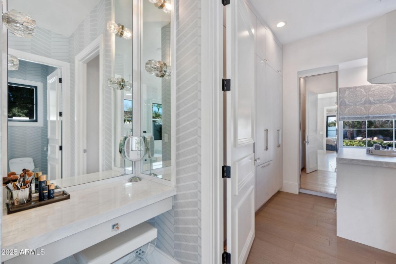 38-web-or-mls-3851-n-jokake-dr