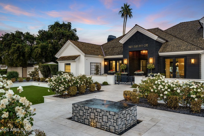 69-web-or-mls-3851-n-jokake-dr