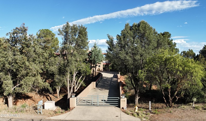 115 MGRR Drone from gate into driveway