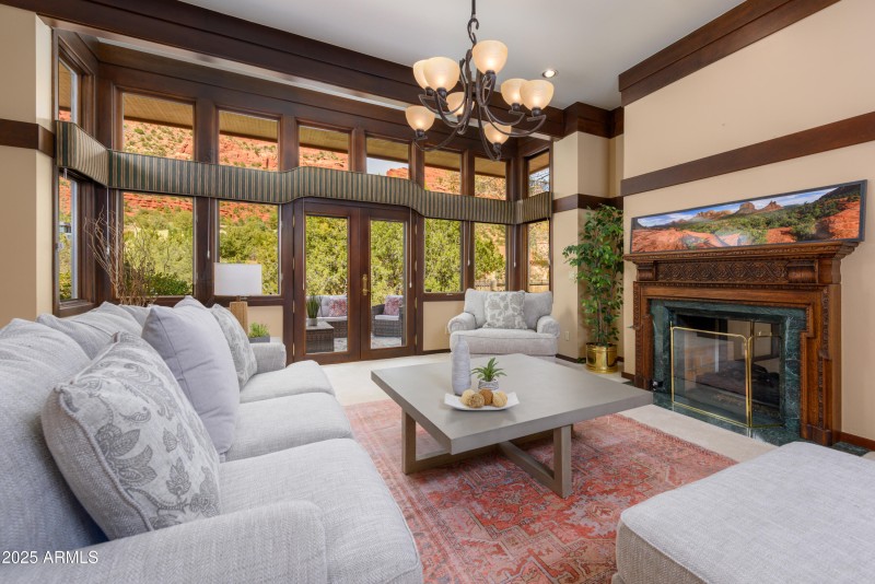 115 Merry Go Round Rock Rd-2