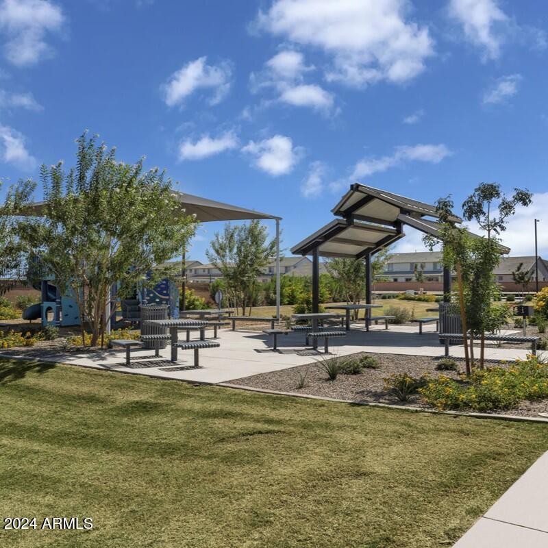 KBPHX_SonrisaAmenities-CommunityPark_966