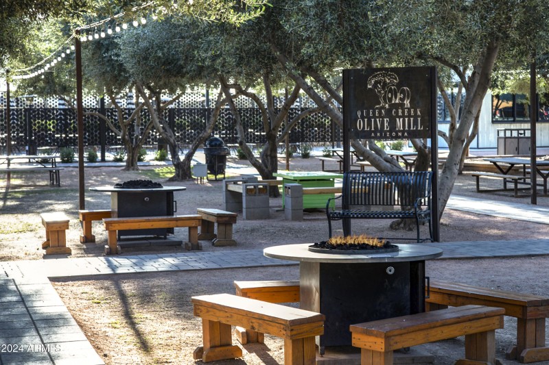 KBPHX_QueenCreekOliveMill_9279c-11x8