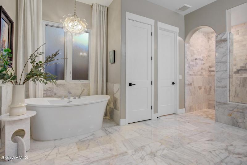 014_Primary Bathroom