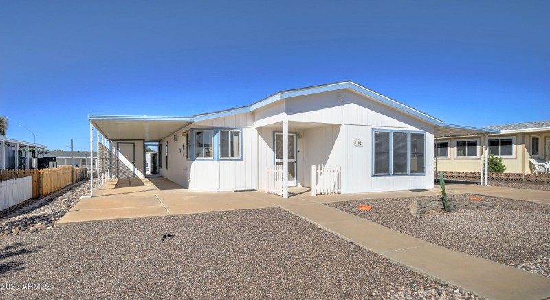 3702 N Michigan Avenue-2