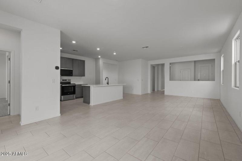 KBPHX_MLS_MysticVistaEnclaves-Lot24_9103