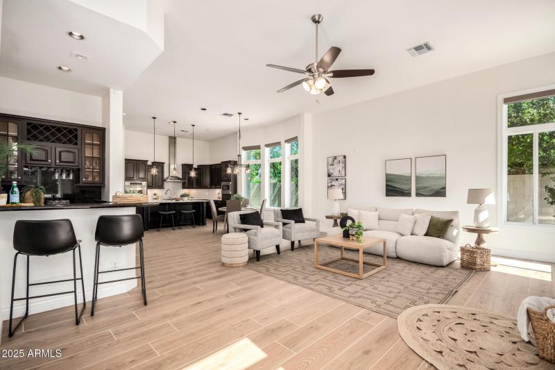 11- 2069 E Cedar Place, Chandler 85249