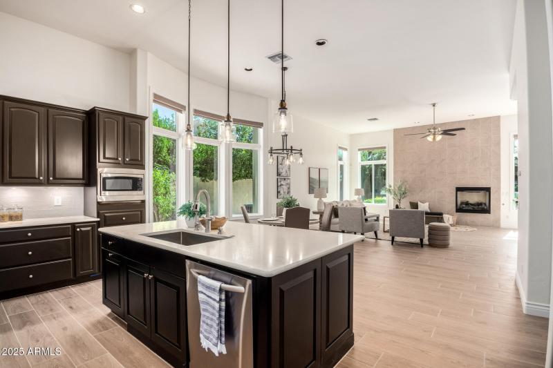 17- 2069 E Cedar Place, Chandler 85249