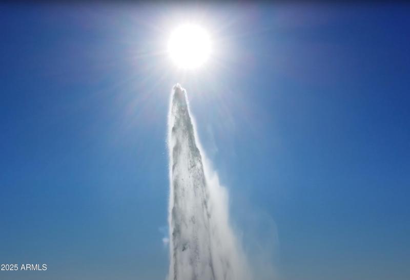 849B34DE-92FD-4E60-9528-8B10C03E73B7