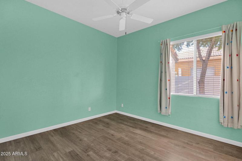 24-web-or-mls-P1327382