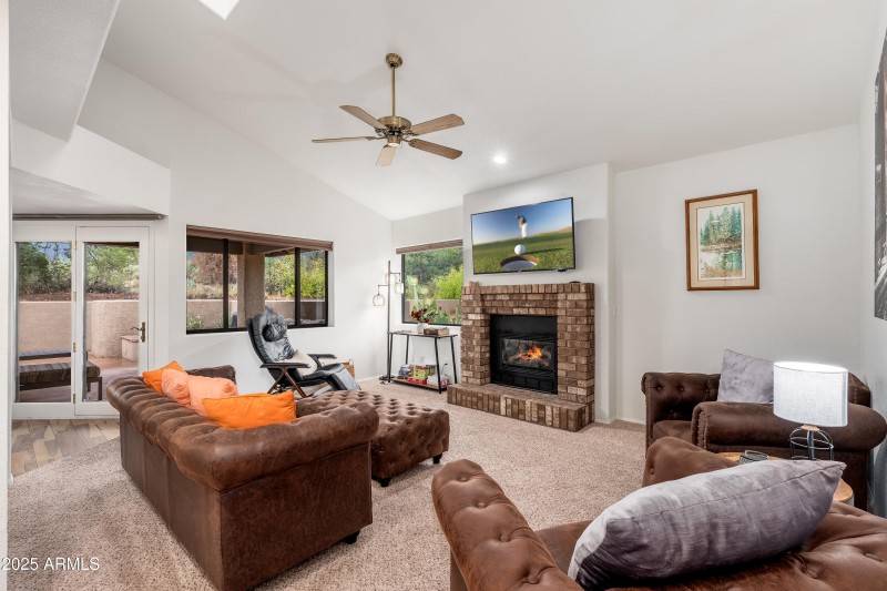 455 Tanglewood Trl - 05