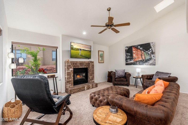 455 Tanglewood Trl - 06