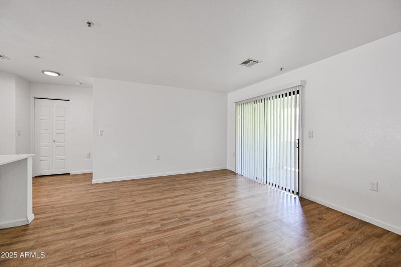 5-3065N67A214-ocupix