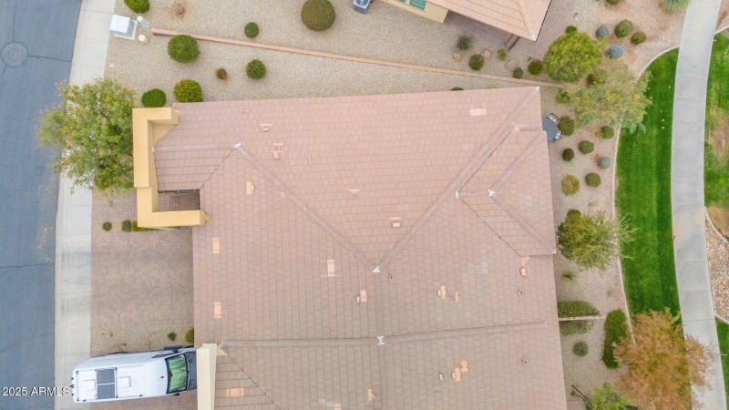 More Space between Units