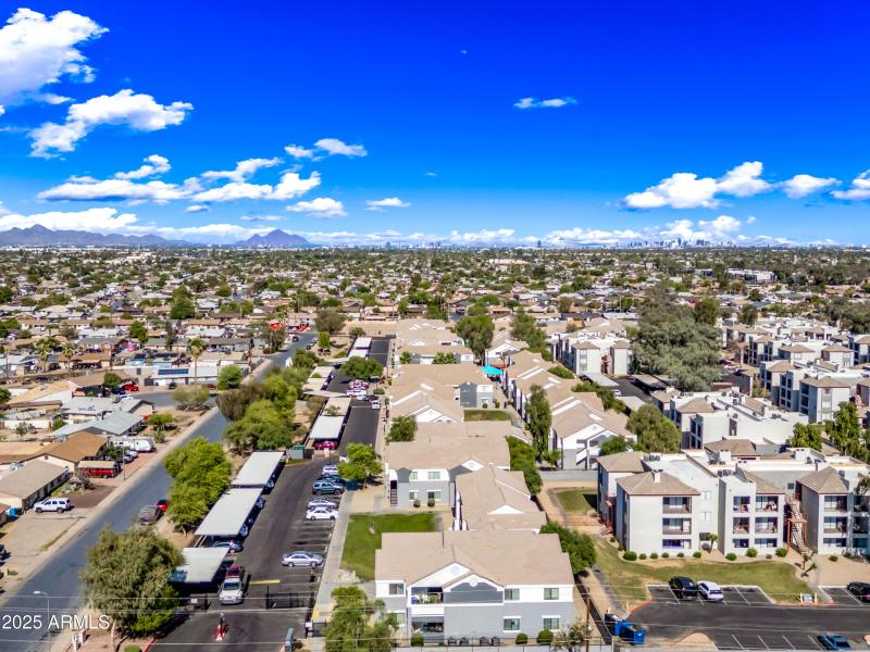 21EVA-3065N67A-ocupix-Comm-G-SS