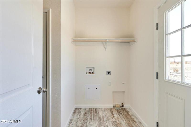 23) 59893-686dd891238a7