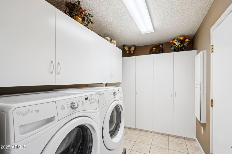 30-web-or-mls-W Eveningside Dr-S1610-030