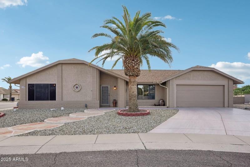 4-web-or-mls-W Eveningside Dr-S1610-004