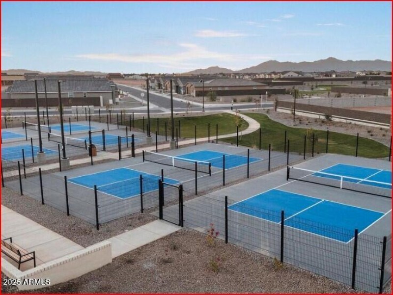 pickleball courts