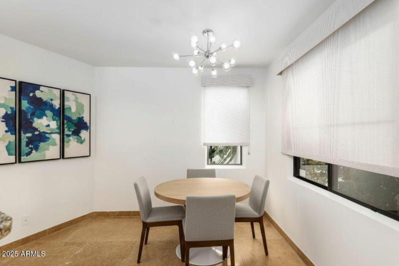 Eat-In Kitchen Virtually Staged