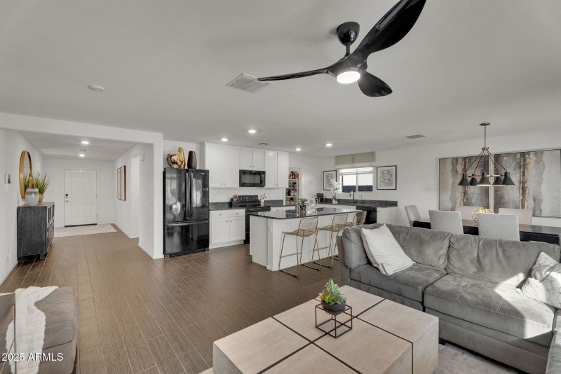 18437 E El Buho Pequeno