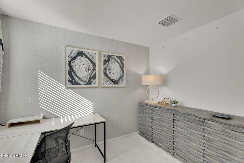 18437 E El Buho Pequeno