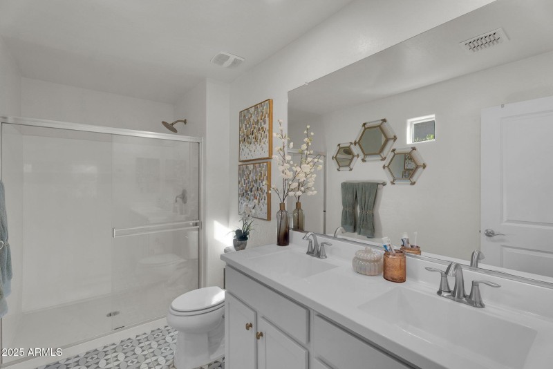 18437 E El Buho Pequeno