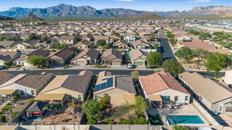 18437 E El Buho Pequeno