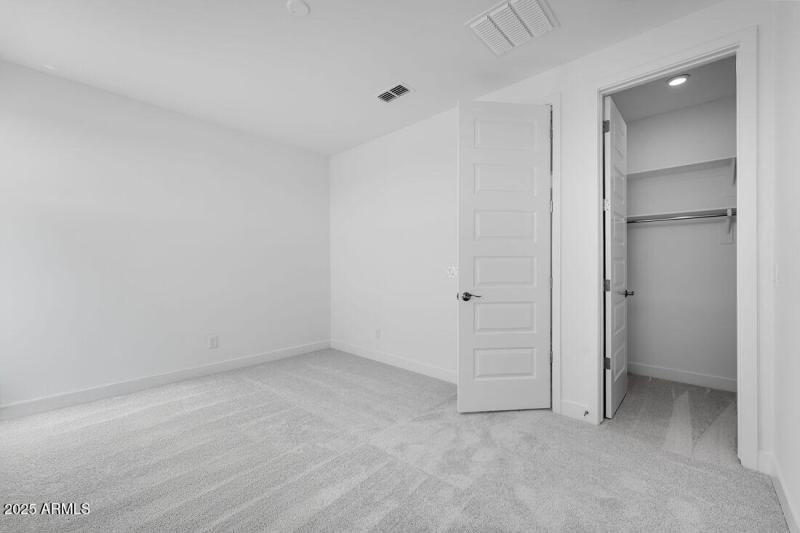 38028 N BRIDLEWOOD Lane - Ready Now!