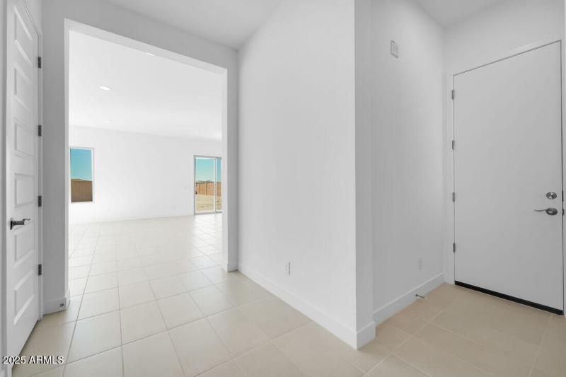 38028 N BRIDLEWOOD Lane - Ready Now!