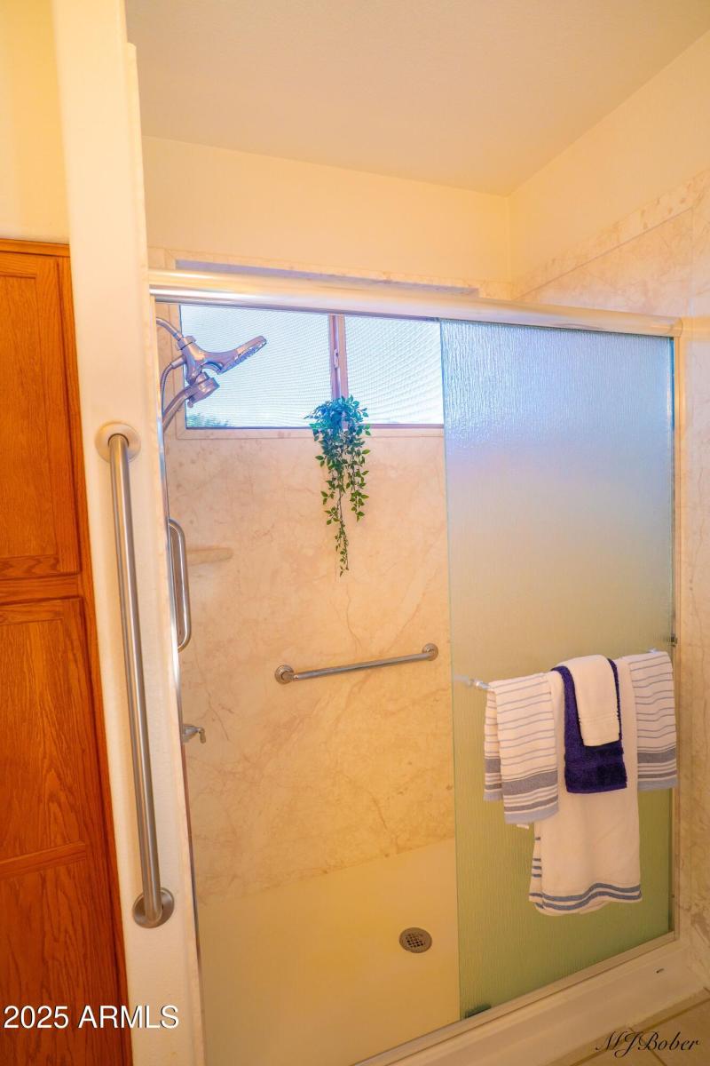 Dad_s House With Staging-23