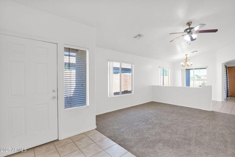 16-web-or-mls-P1326080