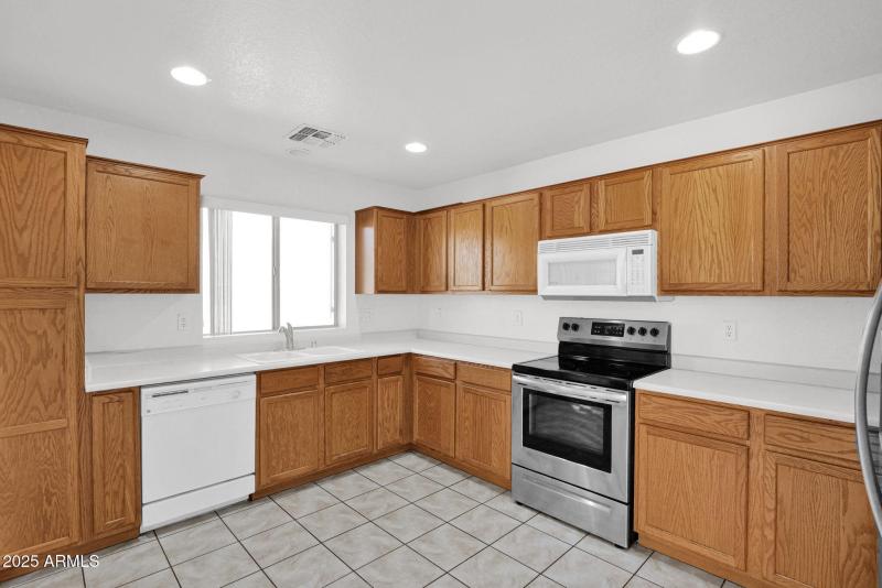 21-web-or-mls-P1326089