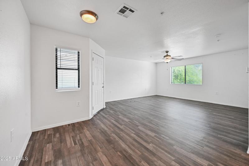 4-3065N67A222-ocupix-