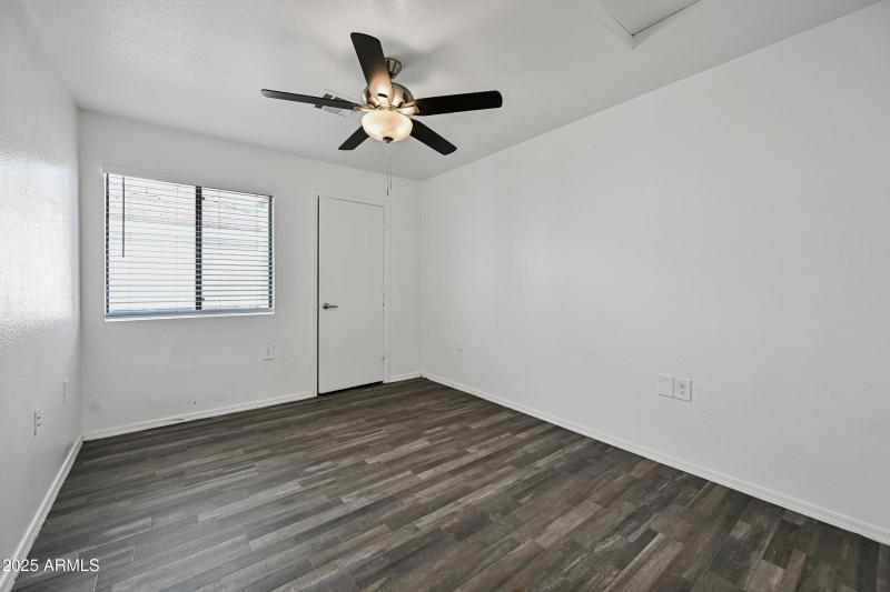 16-3065N67A222-ocupix-