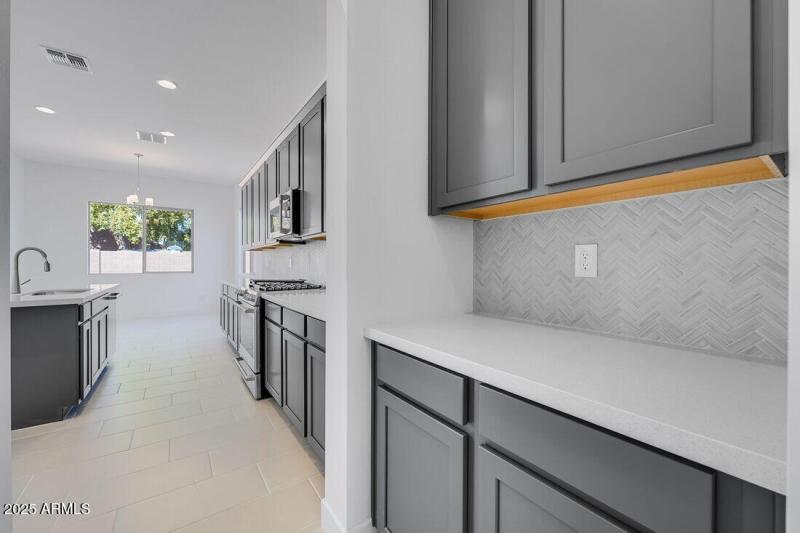 4030 E BRITTLEBUSH Lane - Ready Now!