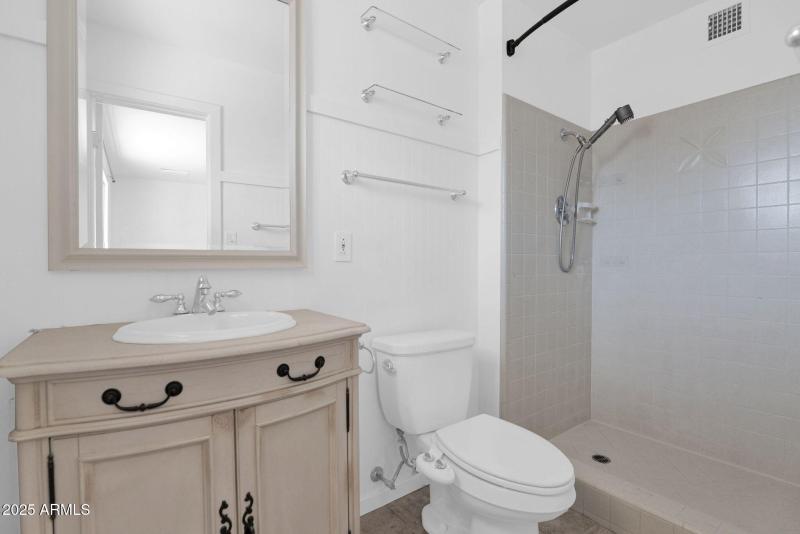 23-web-or-mls-P1327205